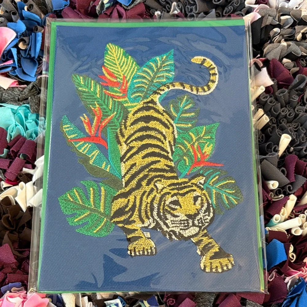🆕Papyrus 3D Embroidered Tiger Blank Inside Card